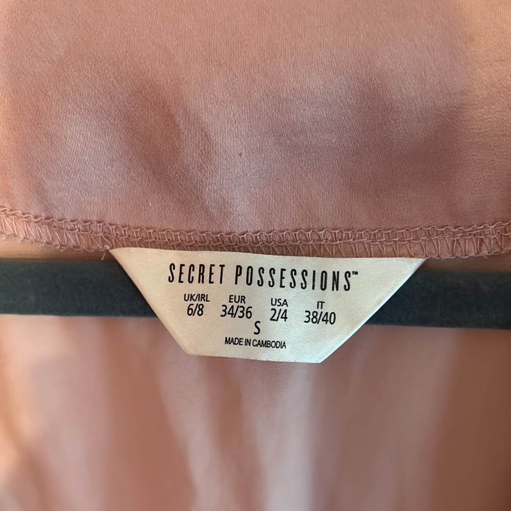 Light Pink Short Sleeve Robe - Picture 4 of 6